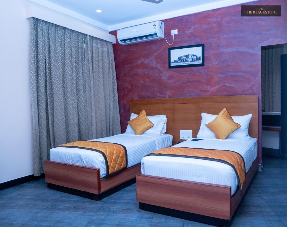 Hotel The Black Stone Bengalúr Exteriér fotografie